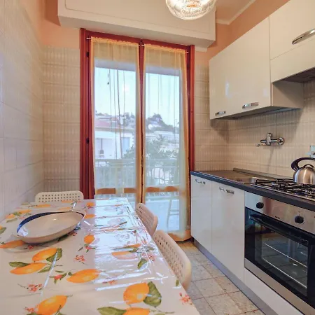 Apartamento Mooi In Met Een Tuin *